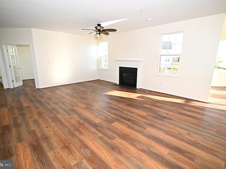 7001 Chaptico Ct — Photo 36