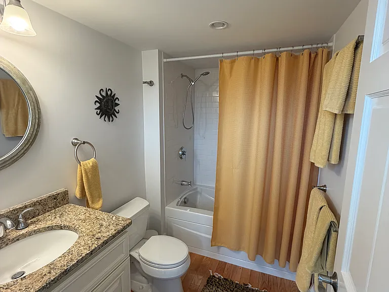 52 Sanborn St #206 — Photo 6