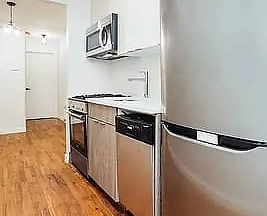 2nd image of 104 Washington Ave #4CC