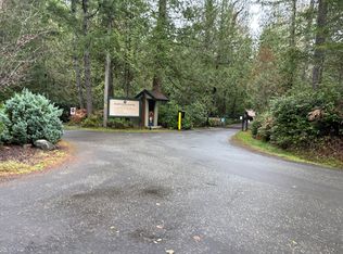 733 E Promontory Rd, Shelton, WA 98584
