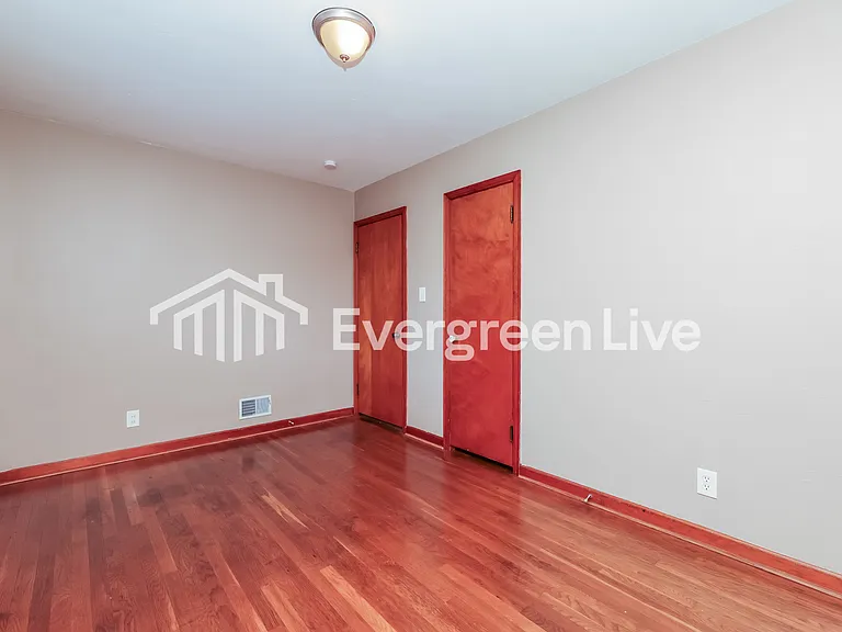 3826 E 4th St — Photo 11