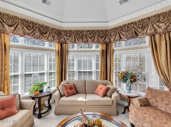 4318 Falston Circle #4318, Old Bridge, NJ 08857