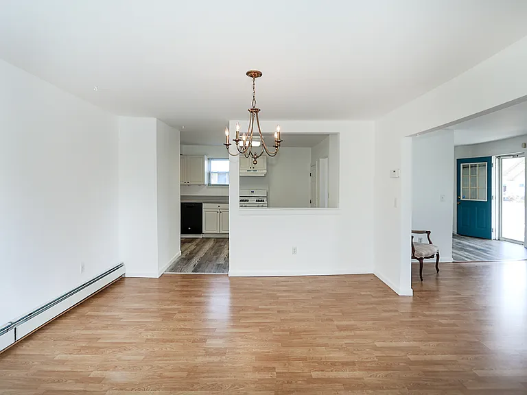 237 Fulton St — Photo 14