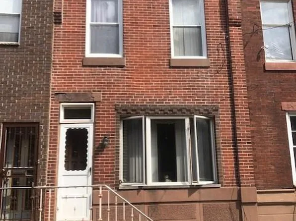 2233 S Garnet St, Philadelphia, PA 19145