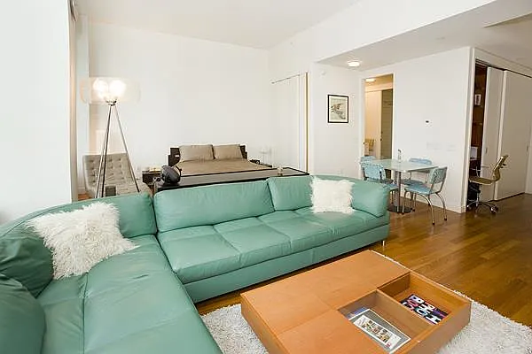 Rented by Evans Real Estate | media 20