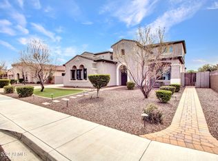 933 E Bridgeport Pkwy, Gilbert, AZ 85295