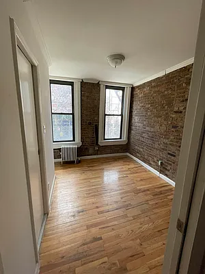 Rented by Best Apartments North Inc | media 23