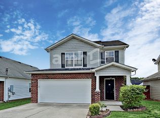 2057 Sparco Cir, Murfreesboro, TN 37128