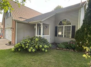7842 Wapiti St, Portage, MI 49002