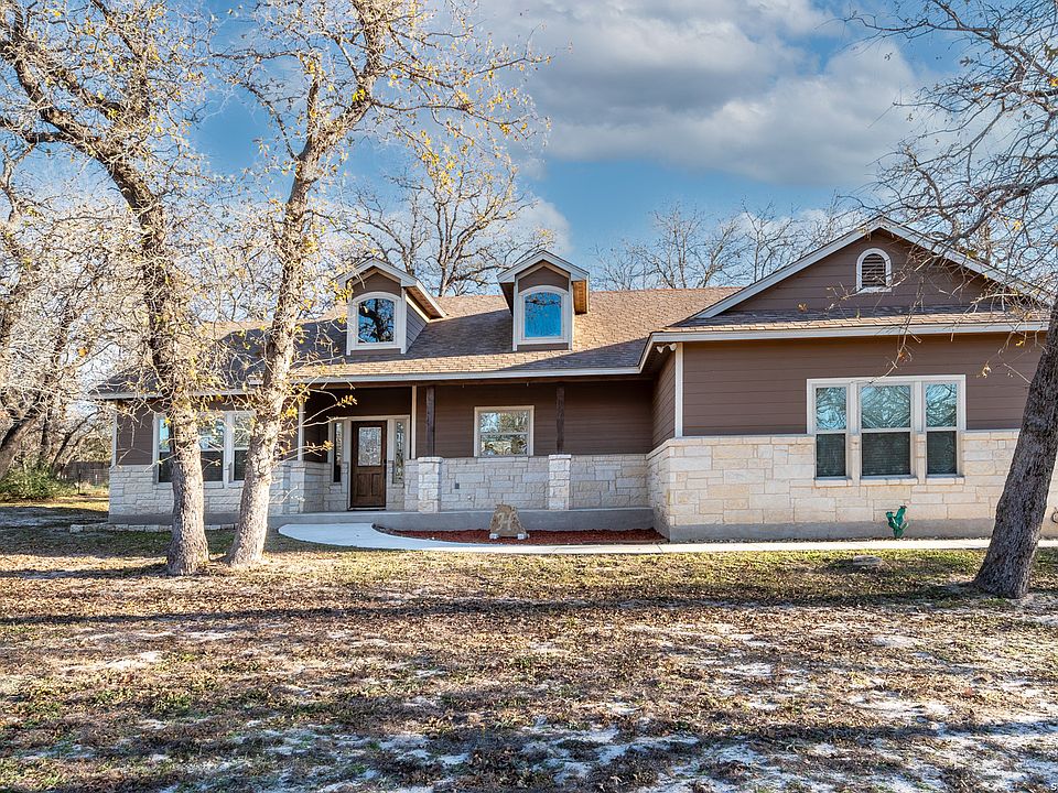 1st image of 192 Great Oaks Blvd