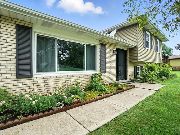 5th image of 1 Woodbrook Ct