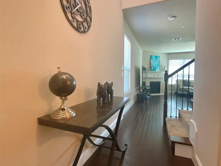 432 Hunt Dr — Photo 21