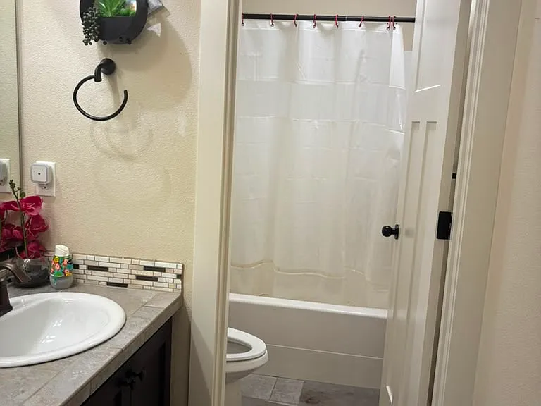 755 SE 78th Ave — Photo 12
