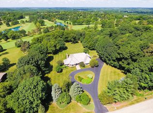 W308N6993 Club Cir E, Hartland, WI 53029