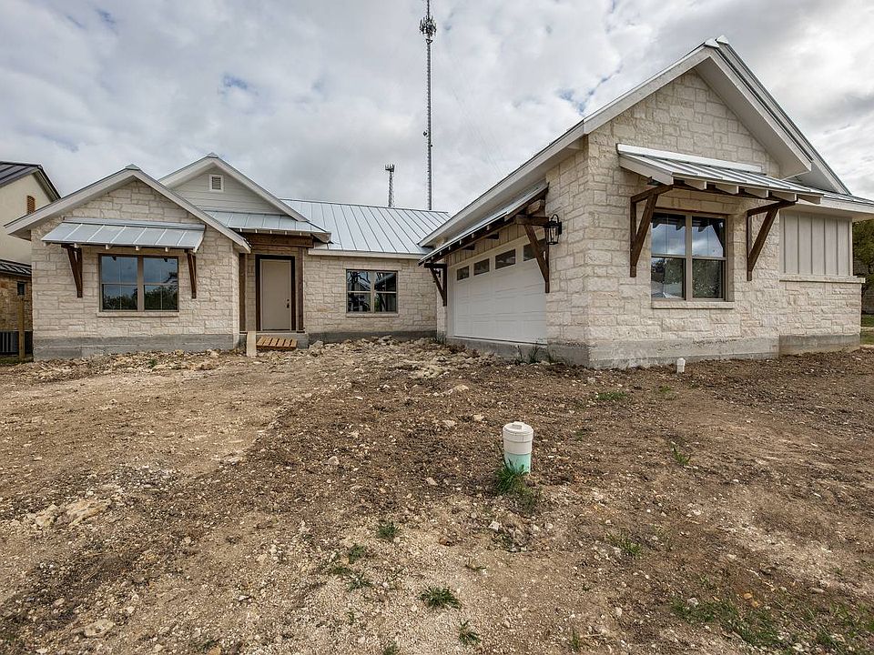 1st image of 110 Chama Dr
