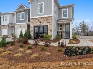 97 Chancellor Dr, Lillington, NC 27546