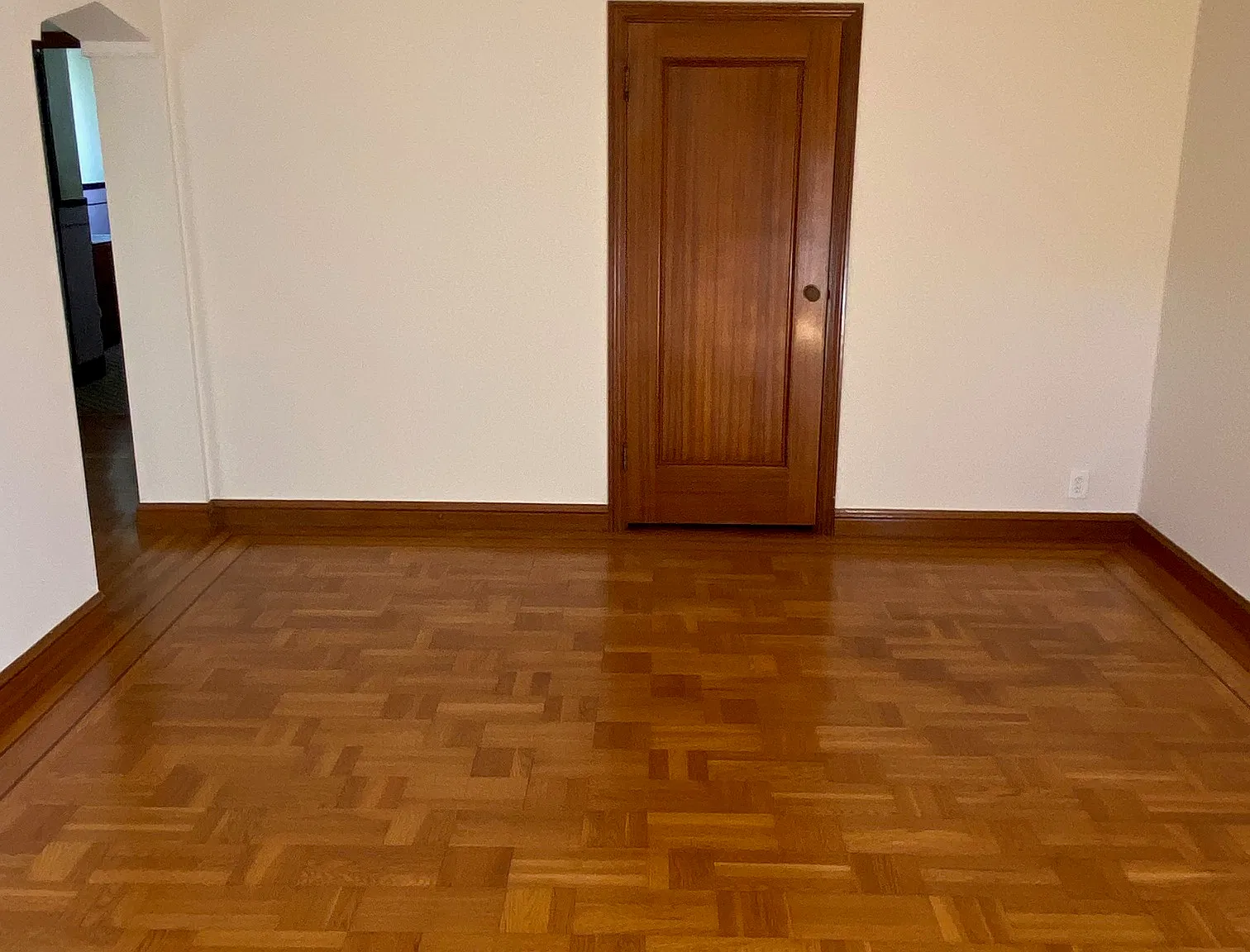 1 bed, 775 sqft, $3,950 — Photo 3