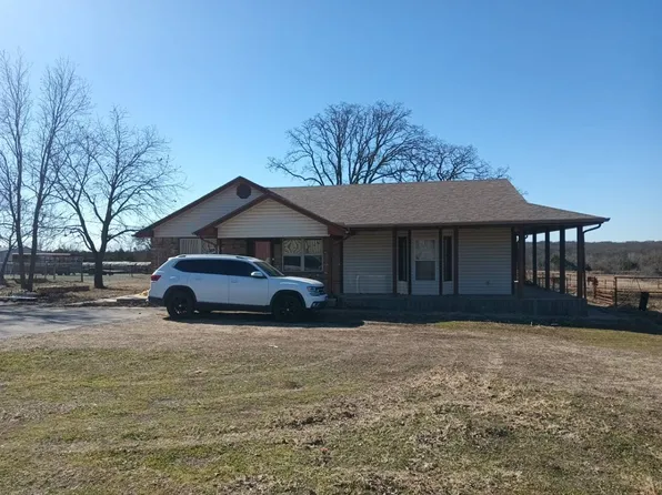 20420 Valley View Rd, Earlsboro, OK 74840
