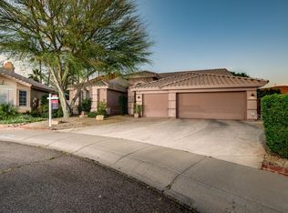 5915 W Tina Ln, Glendale, AZ 85310