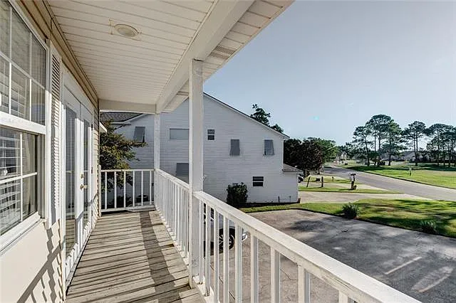 152 Marina Dr — Photo 11
