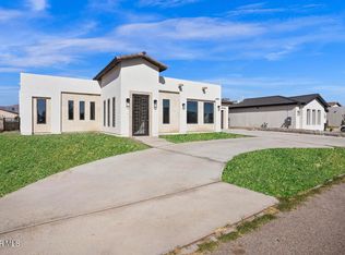 2820 Girl Scout Ln, Sunland Park, NM 88063