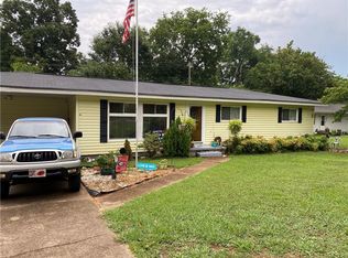 1410 Hickory Valley Rd, Chattanooga, TN 37421