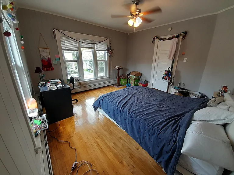 2-1323 4th St NE #2 — Photo 16
