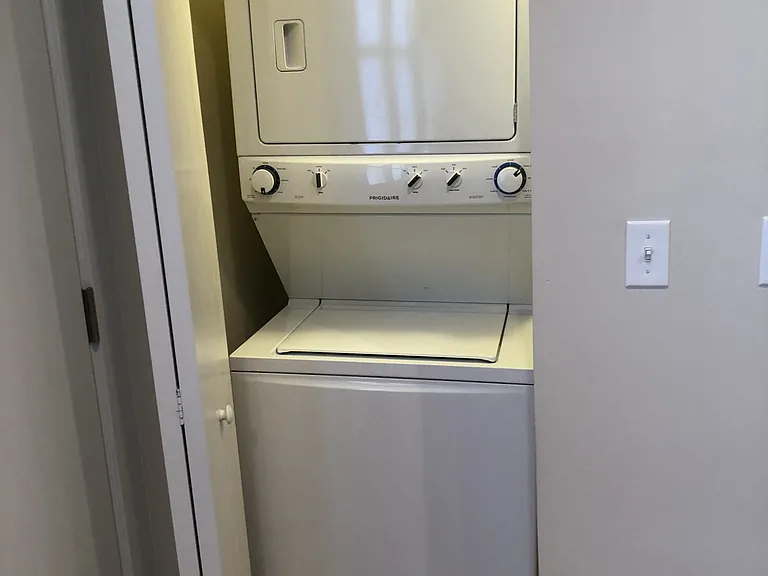 5407 N Ravenswood Ave #2 — Photo 8