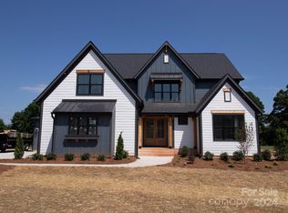 186 Triple Ponds Ct, Clover, SC 29710