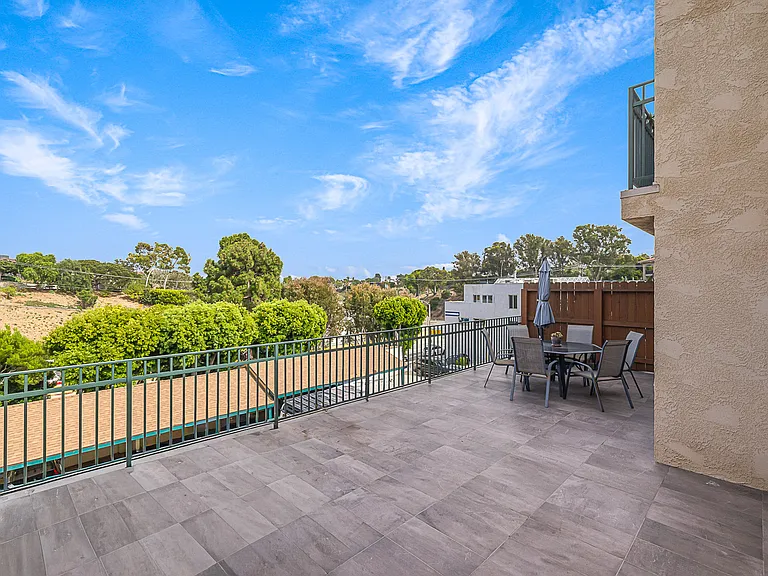 6441 Kanan Dume Rd — Photo 19