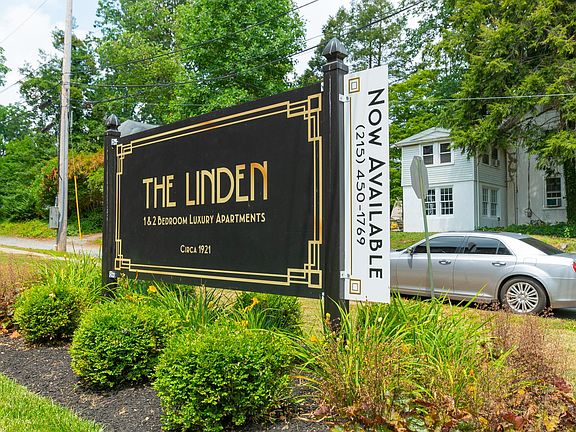 2nd image of 104 S Lansdowne Ave