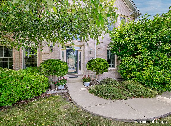 2nd image of 24242 W Eagle Chase Dr