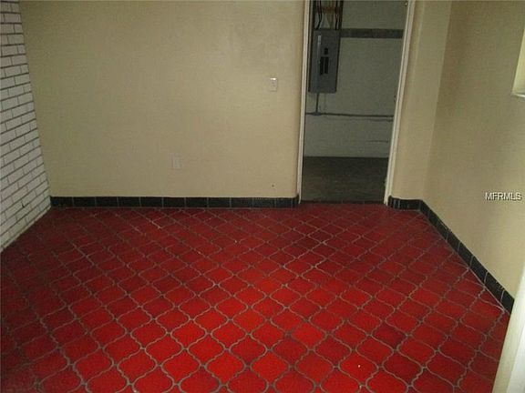 5th image of 1308 E Ellicott St