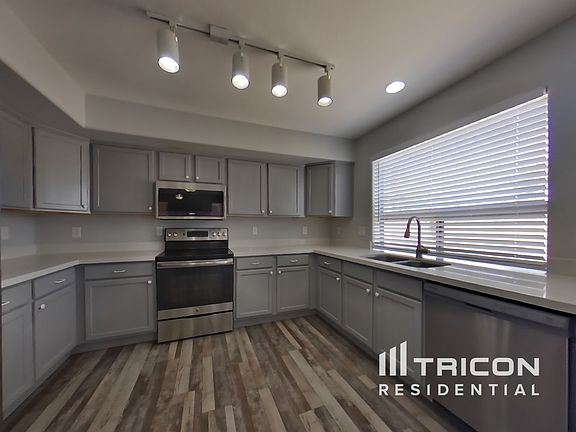 4th image of 42428 W Anne Ln
