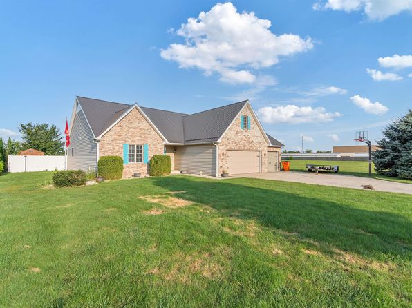 108 Lee Dr, Sharpsville, IN 46068