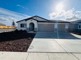 2486 Riparia St, Manteca, CA 95337