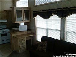 4th image of 200 Glenn Dr