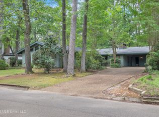5415 Kaywood Dr, Jackson, MS 39211