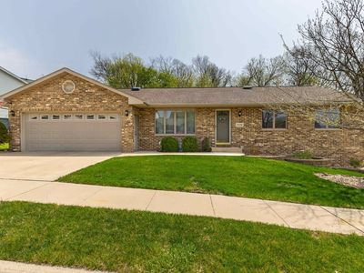 3524 Eclipse Cir, Dubuque, IA, 52003