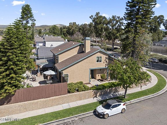 3rd image of 2461 Pinewood Pl