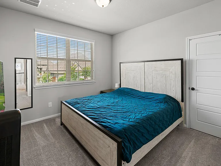 508 Hidden Creek Way — Photo 33