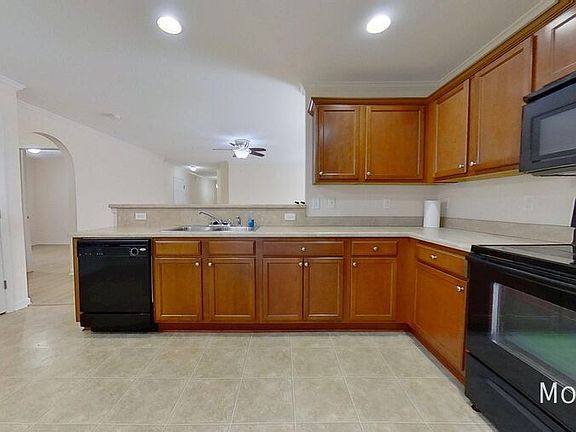 5th image of 2039 Southern Pine Dr