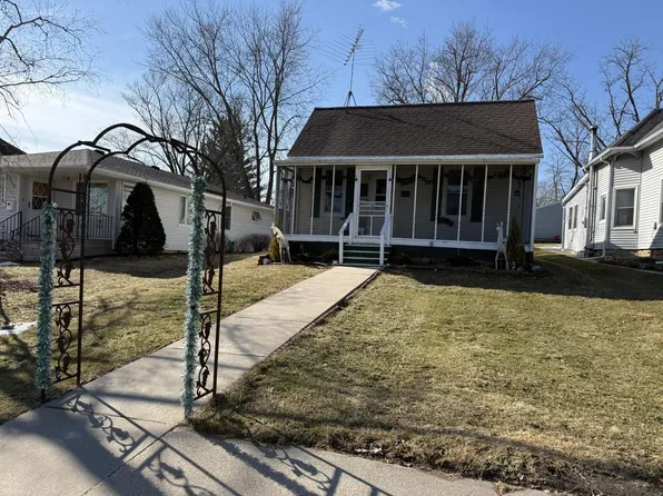 611 S Wisconsin Street, Mineral Point, WI 53565