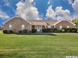 106 Silkyscale Cir NE, Meridianville, AL 35759