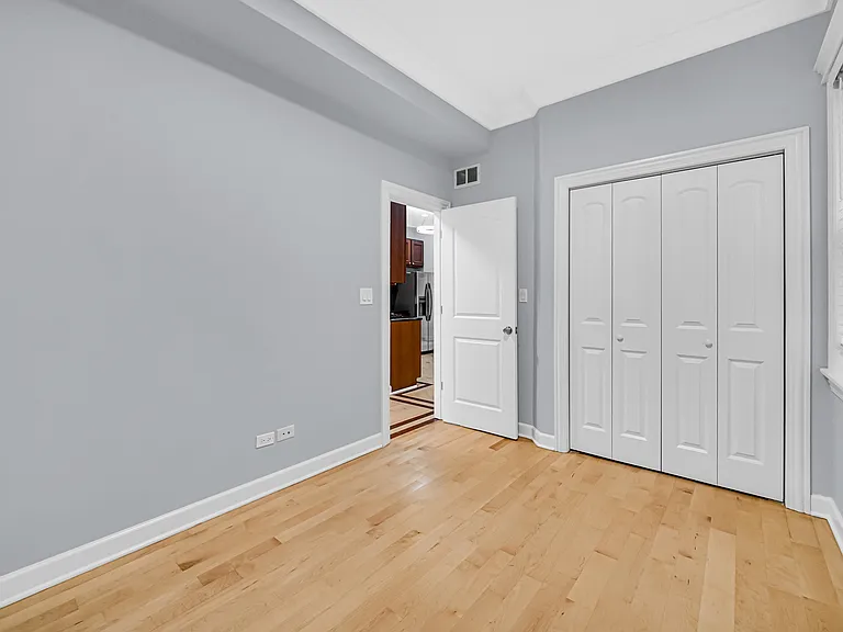 2951 N Allen Ave #1 — Photo 8