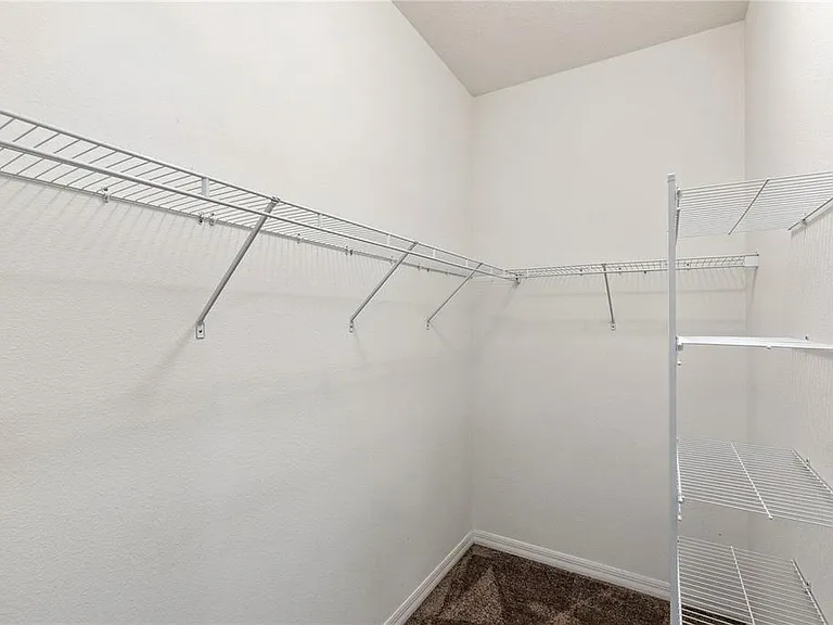 1863 Shumard Ave — Photo 25