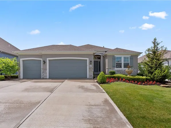 13437 W 148th Cir, Olathe, KS 66062