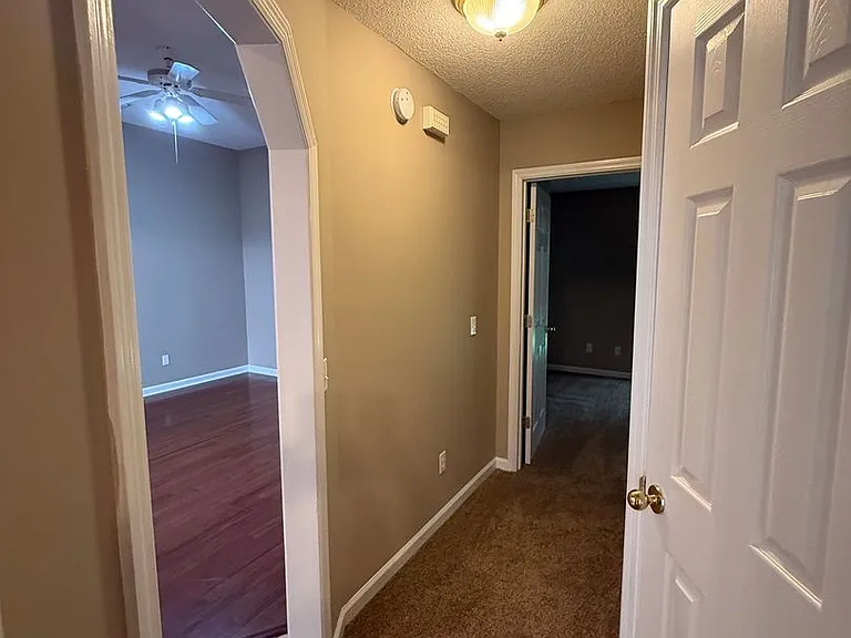 53 Michael Ln — Photo 14