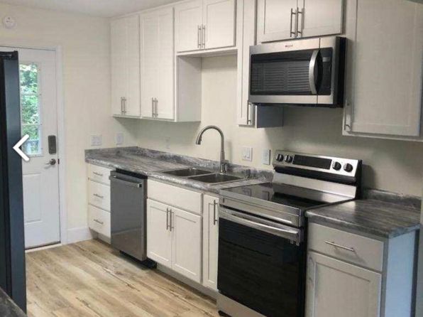 126B Coach Lee Hill Blvd