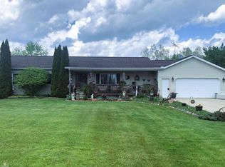 15090 Almont Rd, Allenton, MI 48002